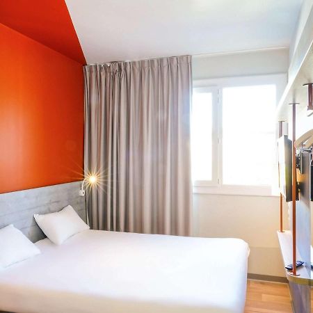 Ibis Budget Обена Екстериор снимка